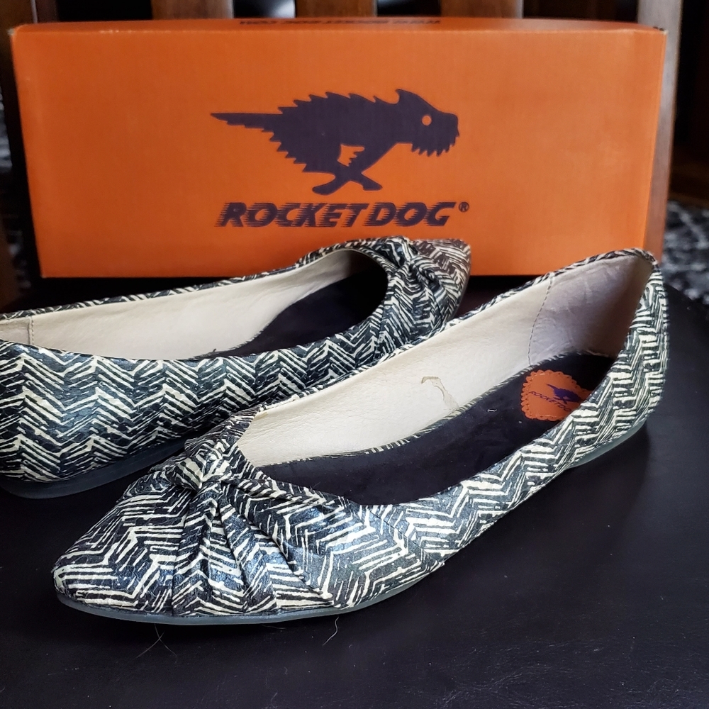 Rocket Dog Flats